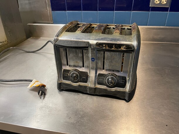 Proctor Silex GTO3 4 Slice Commercial Toaster with 1 3/8