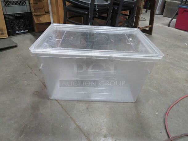 One Rubbermaid 21.5 Gallon Food Storage Container With Lid. - Image 1 of 1
