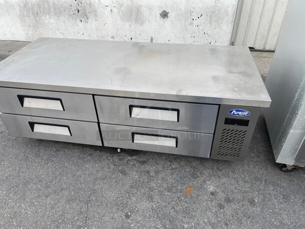 Late Model! Atosa USA MGF8453GR 72 inch 4 Drawers Refrigerated Chef Base with Extended Top, 12.1 cu. ft. 115 Volt Tested and Working! 72x32x27 - Image 4 of 8