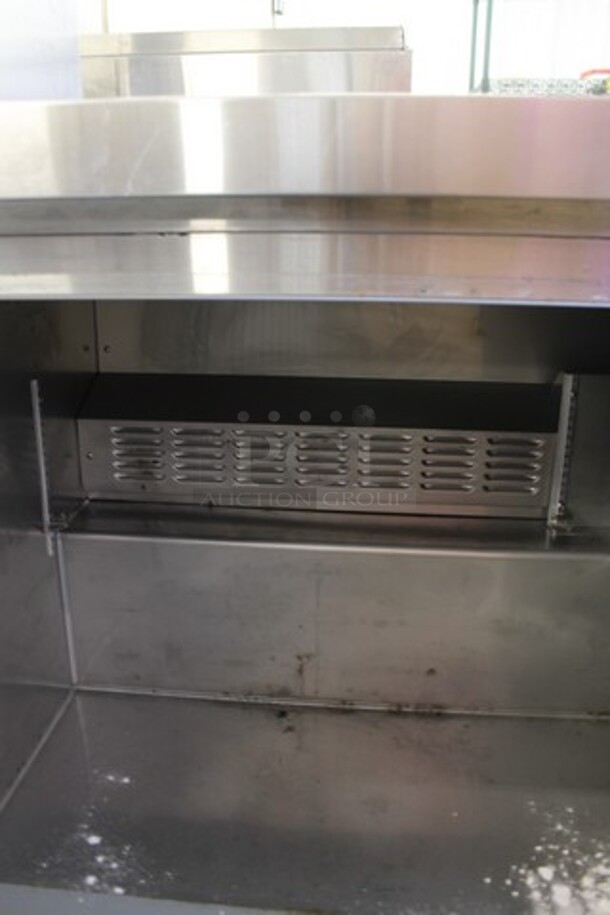 Hoshizaki UR60A Stainless Steel Commercial 2 Door Undercounter Cooler. 115 Volts, 1 Phase. Tested and Working! - Image 3 of 4