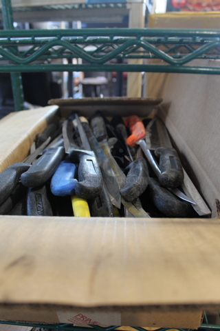100 SHARPENED Stainless Steel Knives Including Chef. 100 Times Your Bid!