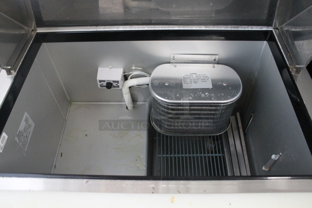 2017 Leader LM36 S/C Stainless Steel Commercial Sandwich Salad Prep Table Bain Marie Mega Top on Commercial Casters. 115 Volts, 1 Phase. Cannot Test - Unit Trips Breaker
 - Image 4 of 10