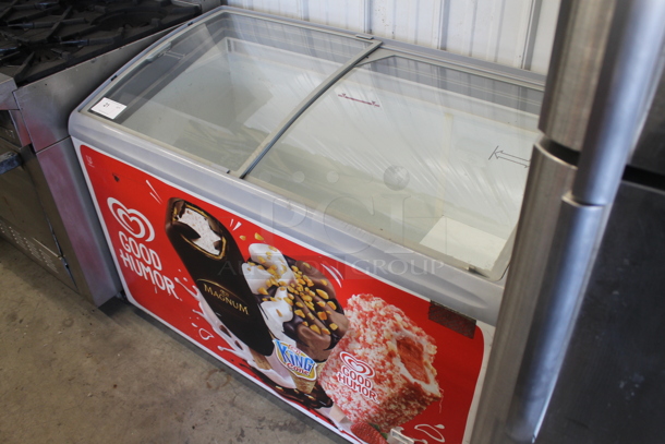 AHT RIO S 125 Metal Commercial Novelty Ice Cream Treat Chest Freezer Merchandiser w/ 2 Sliding Lids on Commercial Casters. 110-120 Volts, 1 Phase. Cannot Test Due To Missing Power Cord - Image 3 of 5