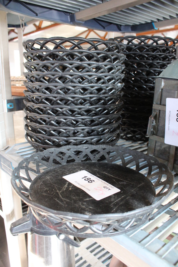25 Poly Black Food Baskets. 10.5x10.5x2. 25 Times Your Bid!