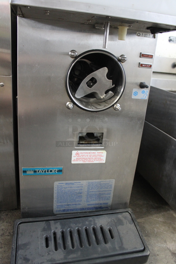 Taylor 428-12 Stainless Steel Commercial Countertop Single Flavor Slushie Frozen Beverage Machine. 115 Volts, 1 Phase.  - Image 3 of 5