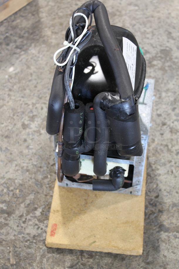 BRAND NEW SCRATCH AND DENT! Remcor Mini-K 1415 Metal Compressor. 120 Volts, 1 Phase. - Image 3 of 7