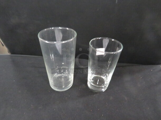 One Lot Of 33 Assorted Hi Ball Glasses. - Image 1 of 2
