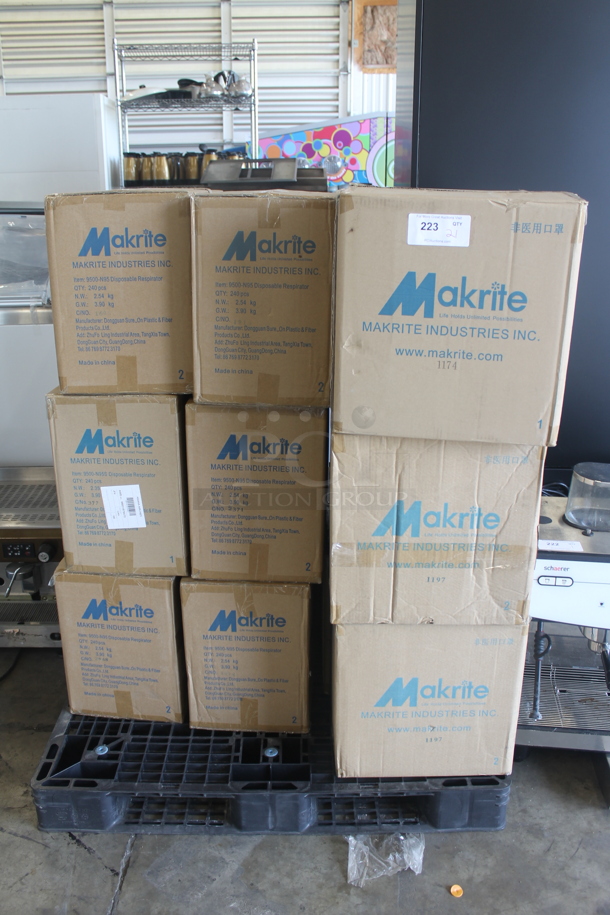21 BRAND NEW! Boxes of 240 Makrite 9500-N95S Disposable Respirator. 21 Times Your Bid! - Image 1 of 5