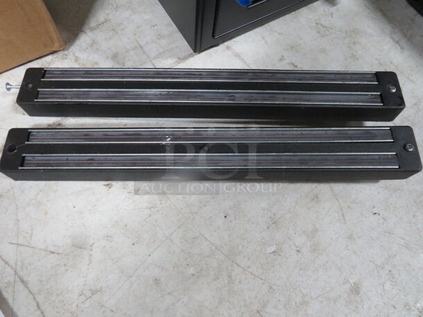 13 Inch Magnetic Wall Mount Knife Holder. 2XBID - Image 1 of 1