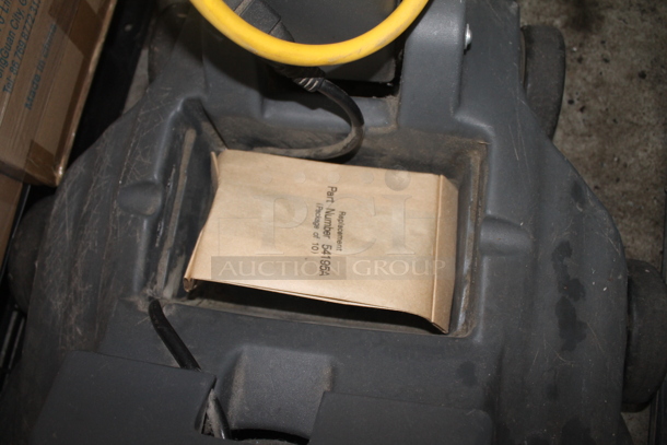 Nilfisk Advance Advolution 20XP Commercial Floor Buffer Burnisher. 208 Volts, 1 Phase. Tested and Working! - Image 5 of 7