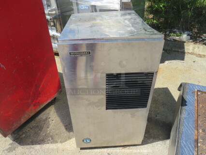 One Hoshizaki Ice Maker. Model# KM-630MRE. 120/208-230 Volt. 1 Phase. 22X28X38. No Remote.