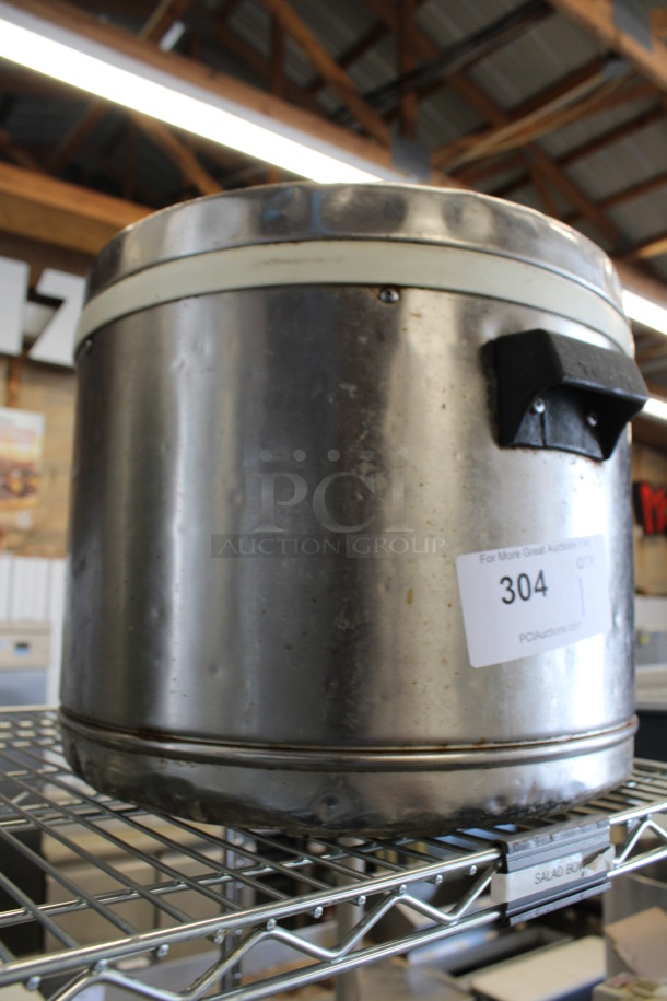 Metal Bin w/ Lid. 15x17x12 - Image 3 of 3