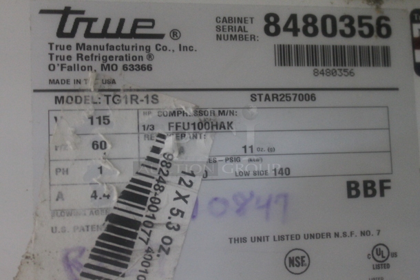 2015 True TG1R-1S ENERGY STAR Stainless Steel Commercial Single Door Reach In Cooler w/ Poly Coated Racks on Commercial Casters. 115 Volts, 1 Phase. Tested and Working! - Image 6 of 6