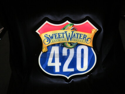 One 12X12 WORKING Sweetwater 420 Electric Light. 
