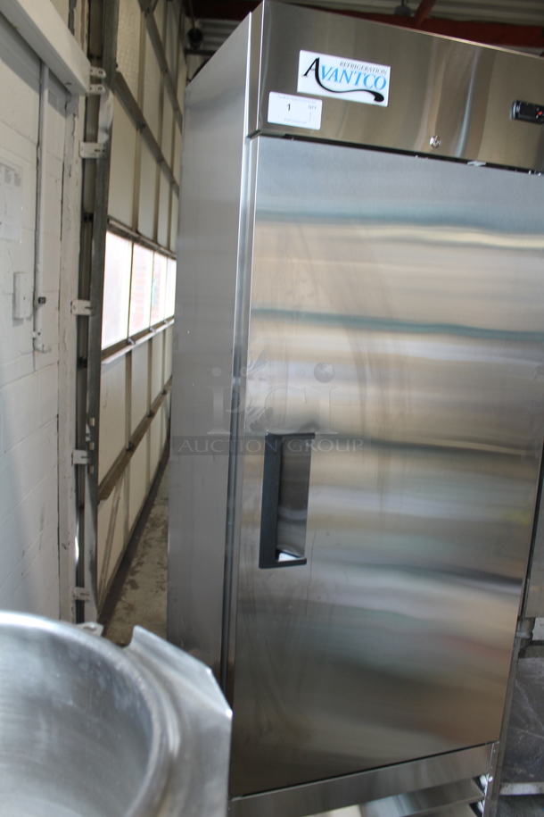 BRAND NEW! Avantco 178A19RHC Stainless Steel Commercial Single Door Reach In Cooler on Commercial Casters. 115 Volts, 1 Phase. Tested and Working! - Image 3 of 10