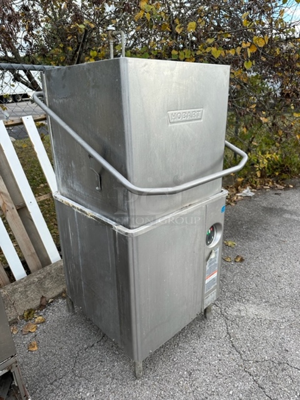 One WORKING Hobart Hi Temp Dish Machine. Model# AM15. 208-240 Volt. 3 Phase.  - Image 3 of 4