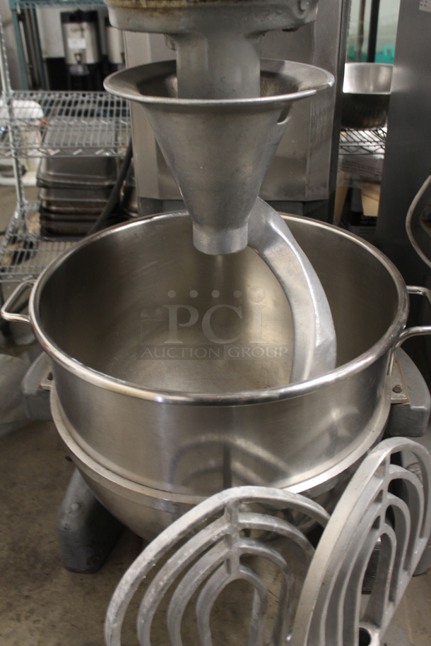 Hobart M-802 Metal Commercial Floor Style 80 Quart Planetary Dough Mixer w/ Stainless Steel Mixing Bowl, Dough Hook and 2 Paddle Attachments. 208 Volts, 3 Phase. - Image 5 of 7