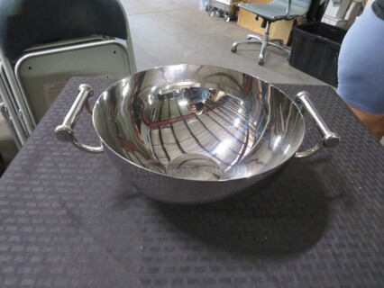 One NEW Vollrath 3.5 Quart Stainless Steel Handled Serving Bowl. #46627