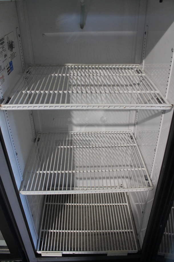 2012 True GDM-12 ENERGY STAR Metal Commercial Single Door Reach In Cooler Merchandiser w/ Poly Coated Racks. 115 Volts, 1 Phase. Tested and Working! - Image 2 of 4