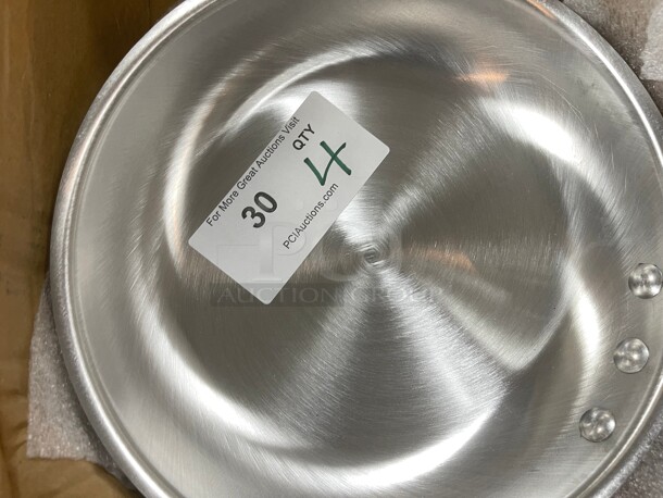 New! Syscoware Wear-Ever Aluminum Fry Pan, 11 inch With Natural Finish, Featuring Removable Cool Handle Silicone Insulated Handle  - Image 9 of 9