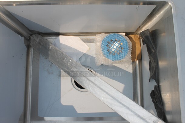 BRAND NEW SCRATCH AND DENT! Regency 600SM162012N Commercial Stainless Steel One Compartment Floor Mop Sink - Image 4 of 5