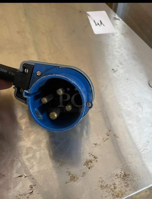 Half Size Electric Oven Wells On casters 220 V 3 ph - Image 3 of 4