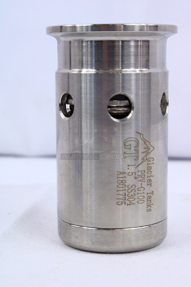 NEW/NEVER USED Glacier Tanks 1-1/2" Tri-Clamp Connection Pressure Relief Valve – 304 Stainless Stee l– Relives Interior Tank Pressure When It Rises Over 14.7 PSI, Prevents Interior Pressure From Going Below -1.5 PSI. 3x Your Bid - Image 4 of 4