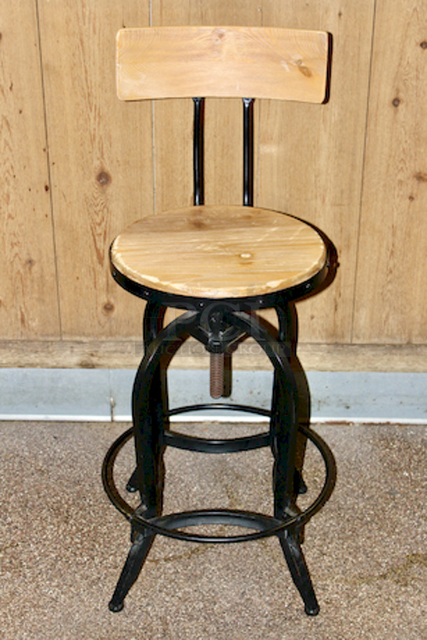 BEAUTIFUL! Industrial Style Barstool With Back On Swivel Base, In Great Condition. 
18-1/4x42
3x Your Bid
