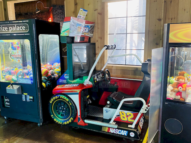 AWESOME! Global VR Nascar Team Racing Deluxe Cabinet Arcade Game, Single and Multi-Player Option. 110v. In Perfect Working Order. L = 74”, W = 41”, H = 79” Weight = 580 lbs  BETTER PHOTOS COMING SOON - Image 2 of 2