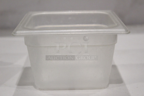 Cambro EN 63-1 Camware 1/6 Pans, 4” Deep
63⁄8" x 615⁄16"x4”
4x Your Bid
