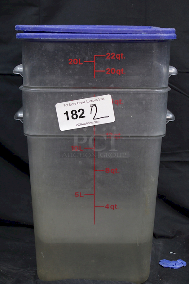 COMPLETE SET! 2 Polycarbonate 22qt Containers With Lids 2x Your Bid - Image 2 of 2
