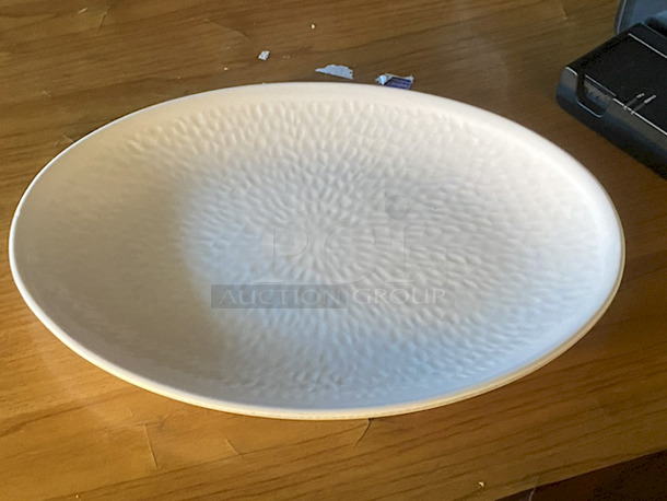 NICE! World Bell White Melamine Textured 12" Oval Plates. 59x Your Bid - Image 6 of 6