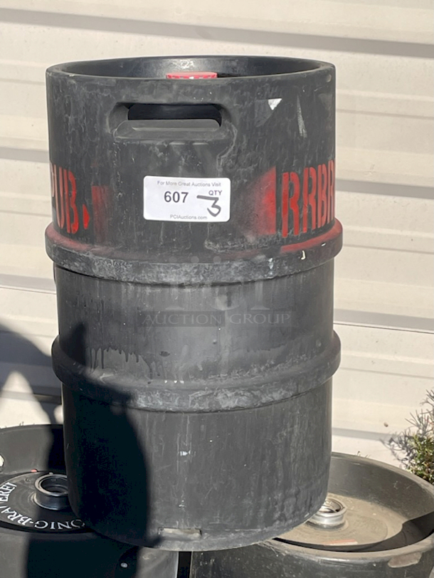 ?50 Liter Stackable Sanke Kegs, Stainless Steel, Polyurethane Jacketed? 50 Liter = 13.2 gallons = 105 pints = 140 12oz bottles. 3x Your Bid - Image 1 of 2