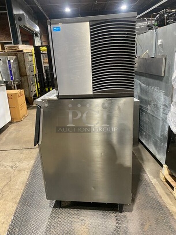 Manitowoc Commercial Ice Making Machine! On Commercial Ice Bin! All Stainless Steel! Model IY0454A161X Serial 1120159369! 115V 1Phase! On Legs! - Image 3 of 10