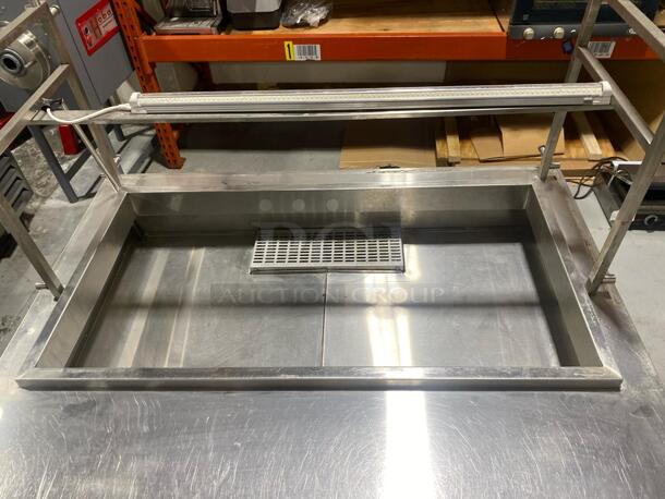 48" SALAD BAR WITH SNEEZE GUARD  - Image 4 of 6