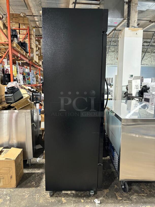 Dukers LG-430 Commercial Single Glass Door Merchandiser Refrigerator - Image 4 of 5