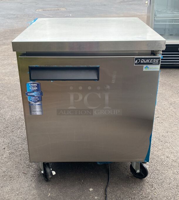 Dukers - DUC29R, Commercial 29" Under counter refrigerator 7cu.ft. NSF
 - Image 1 of 6