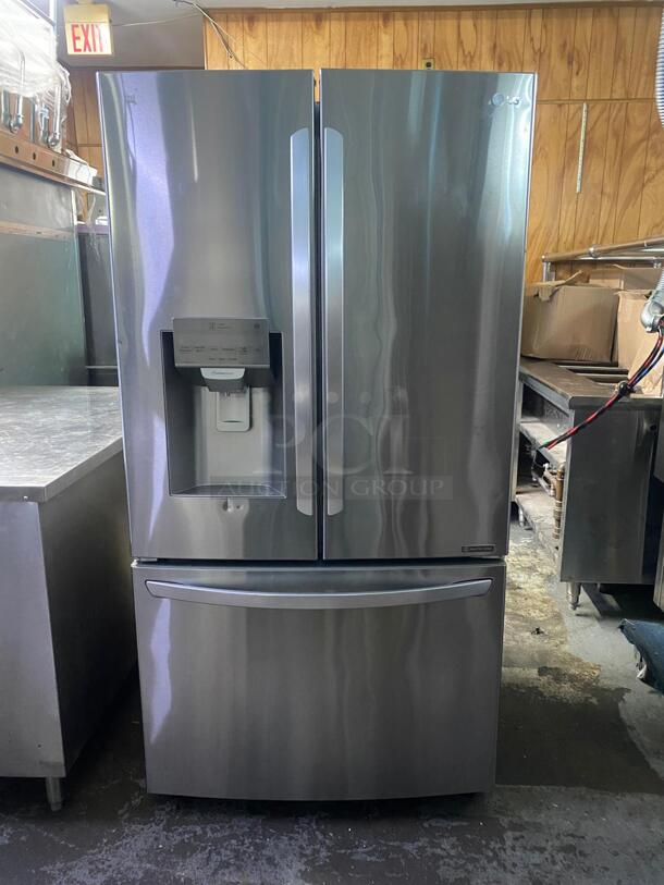 LG New Open Box 36 Inch Smart French Door Refrigerator with 26.2 cu. ft. Total Capacity – Stainless
 - Image 2 of 5
