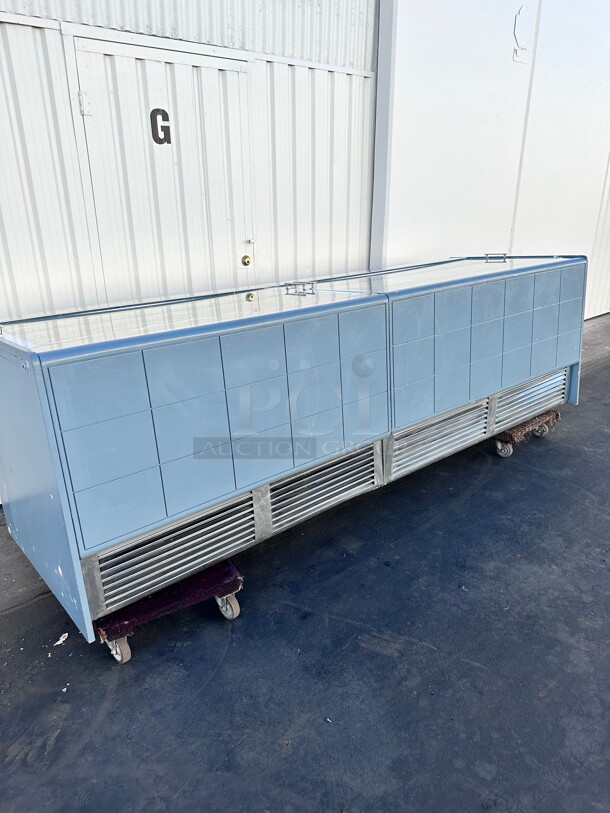 Late Model Gelo Standard 120 Inch SCACCO MATTO Ice Cream Show Case 220 Volt Working - Image 4 of 10