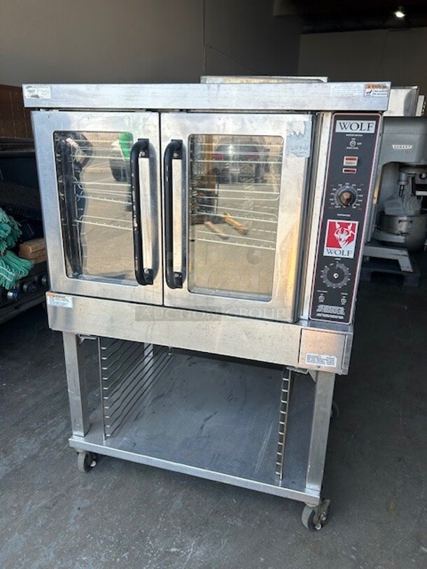 Wolf WC4GD-11D3 Single Deck Full Size Natural Gas Convection Oven - 50,000 BTU One Stand Working - Image 7 of 9