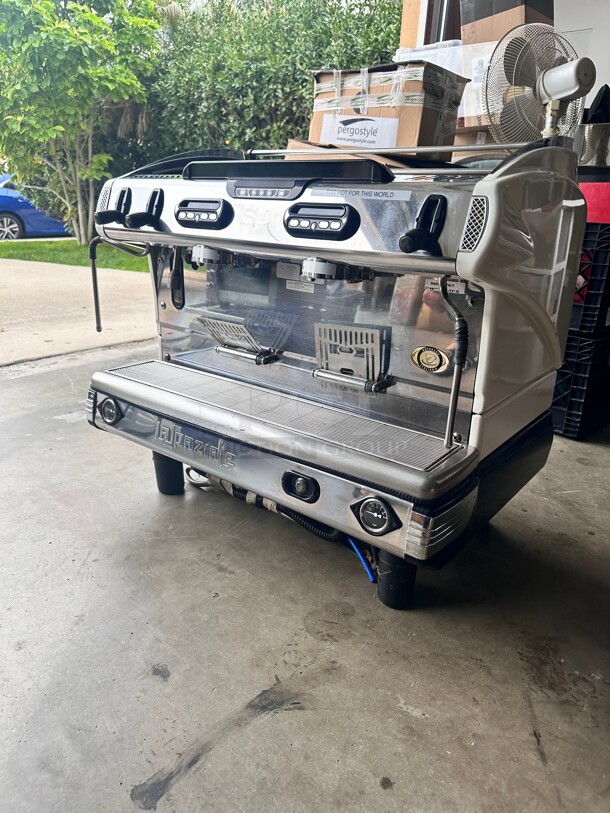 Late Model La Spaziale S9 EK DSP 2 Group Volumetric Espresso Coffee Machine S9-2G-DSP 220 Volt Working - Image 4 of 8