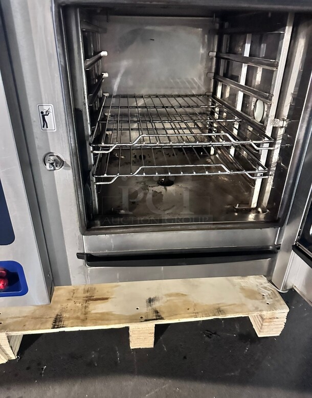 Working ELOMA BROILESS ELECTRIC COMBI OVEN MODEL GENIUS T 6-11 220 Volt 3 Phase - Image 6 of 7