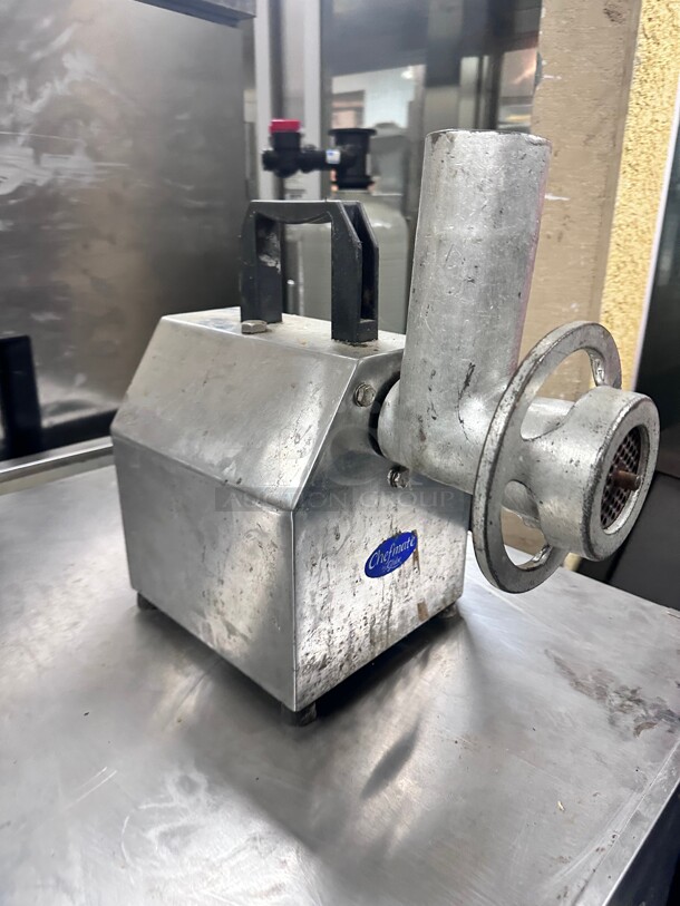 Working Globe CC12 Chefmate #12 250 lb. Meat Grinder 115 Volt Tested and Working - Image 6 of 7