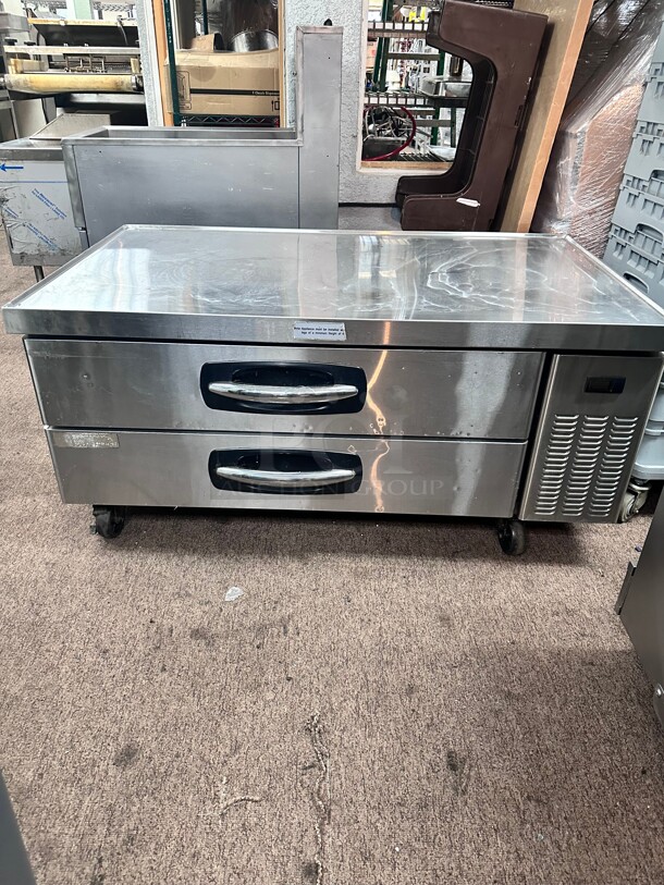 Late Model Norlake CB53 AdvantEDGE Refrigerated Chef Base 53 inch Wide 115 Volt Working