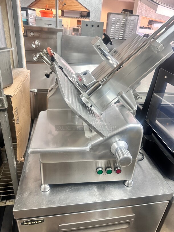 Commercial Heavy Duty Meat Cheese Slicer 115 Volt Not Sure Of Functionality - Image 4 of 7