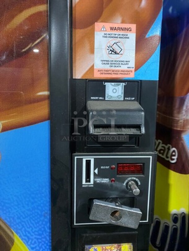 Royal Vendors Commercial Drink Vending Machine! 10 Drink Selections! With Bill And Coin Acceptor! Suitable For Indoor And Outdoor Use! Model: RVCDE65010 SN: 200329FA00057 115V 60HZ 1 Phase - Image 5 of 8