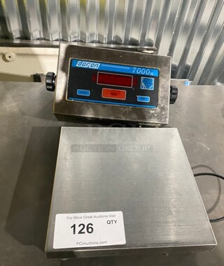 Doran Stainless Steel Commercial Scale!  MODEL 7000XML SN: XL709105 115V 