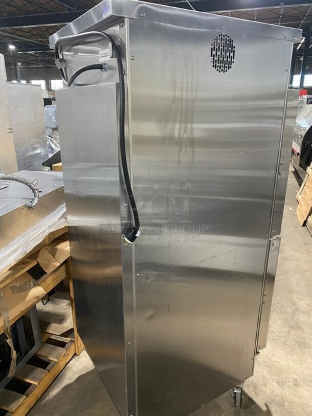 NICE! Winston Cvap Stainless Steel Commercial 2 Split Door Reach In Warming Holding Cabinet on Commercial Casters! - Image 4 of 9