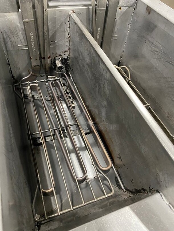 Frymaster Commercial Electric Powered Split Bay Deep Fat Fryer! With Metal Frying Baskets! All Stainless Steel! On Casters! Model: RE1142SE SN: 1508NA0057! 208V 60HZ 3 Phase!  - Image 6 of 11