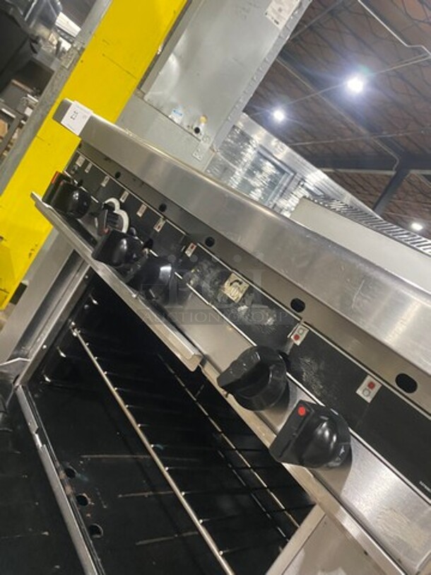 Garland Commercial Natural Gas Powered 6 Burner Stove! With Back Splash! With Convection Oven Underneath! Metal Oven Rack! All Stainless Steel! - Image 8 of 9